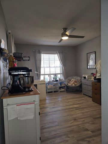 10441 Mahogany Key Cir 102, Miami, FL 33196