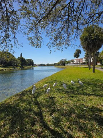 10441 Mahogany Key Cir 102, Miami, FL 33196