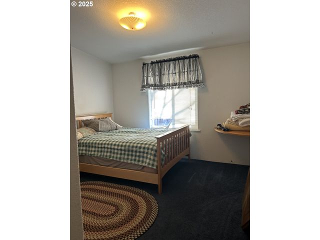 1105 Riverside Dr 17, Vernonia, OR 97064