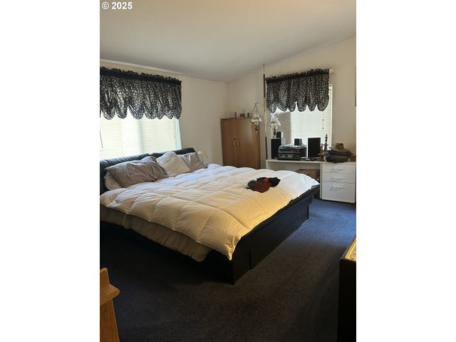 1105 Riverside Dr 17, Vernonia, OR 97064