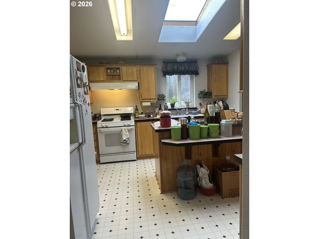 1105 Riverside Dr 17, Vernonia, OR 97064