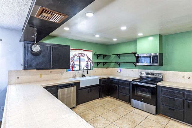 25459 Bellview, Hemet, CA 92544