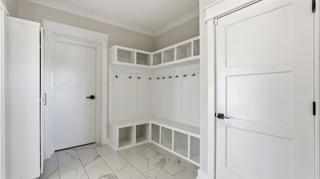 353 Oak Plains Rd, Clarksville, TN 37043