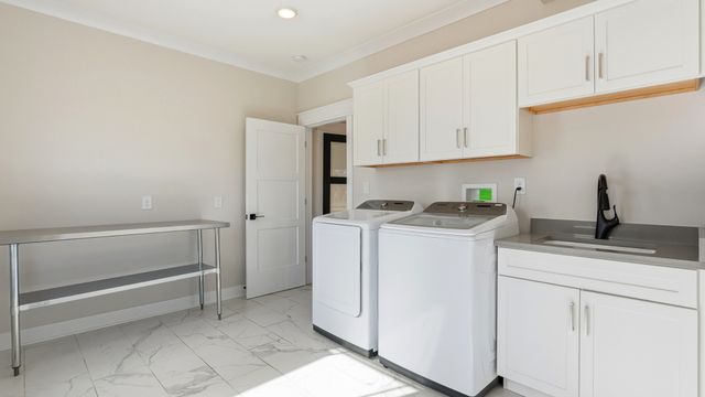 353 Oak Plains Rd, Clarksville, TN 37043