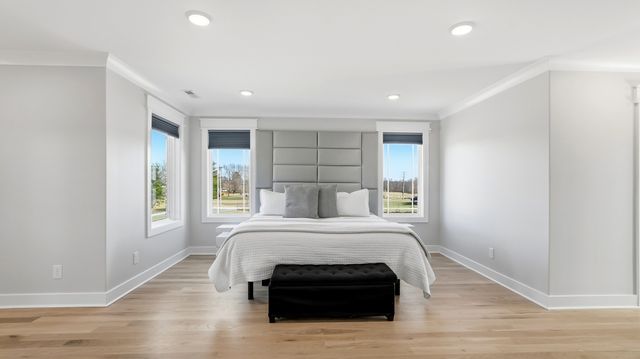 353 Oak Plains Rd, Clarksville, TN 37043