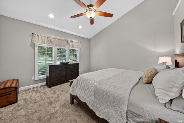 14211 Fox Chase Drive, Granger, IN 46530