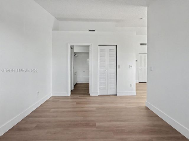 21553 SW 87th Ct 102, Cutler Bay, FL 33189