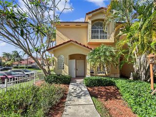 21553 SW 87th Ct 102, Cutler Bay, FL 33189