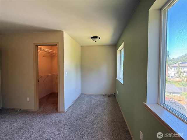 1424 Blackberry Drive, Mount Vernon, WA 98274