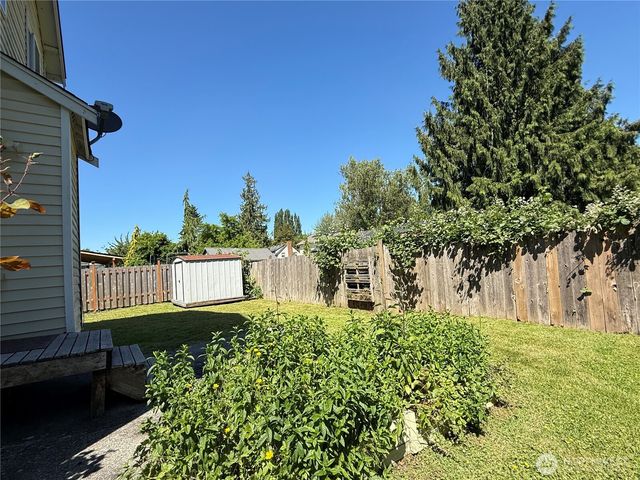 1424 Blackberry Drive, Mount Vernon, WA 98274