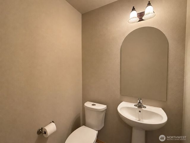 1424 Blackberry Drive, Mount Vernon, WA 98274