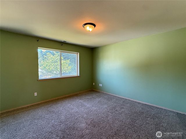 1424 Blackberry Drive, Mount Vernon, WA 98274