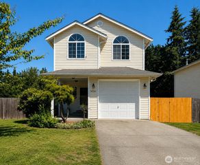 1424 Blackberry Drive, Mount Vernon, WA 98274