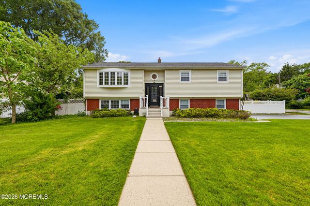176 Belmar Avenue, Oakhurst, NJ 07755