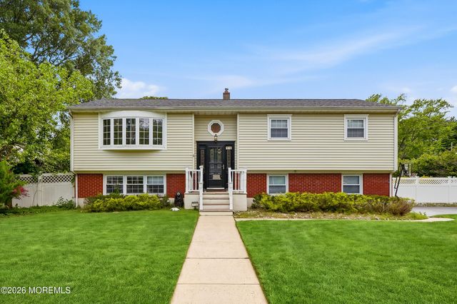 176 Belmar Avenue, Oakhurst, NJ 07755
