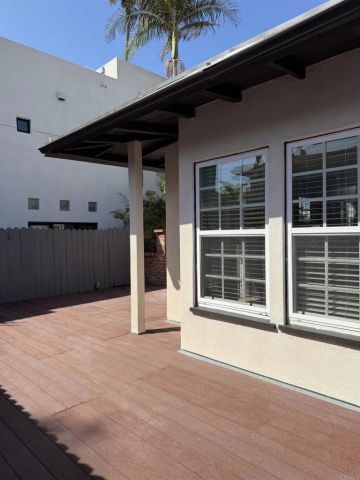 4881 Dixie Dr, San Diego, CA 92109