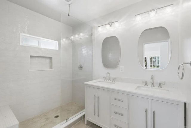 4881 Dixie Dr, San Diego, CA 92109