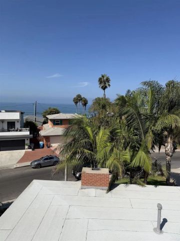 4881 Dixie Dr, San Diego, CA 92109