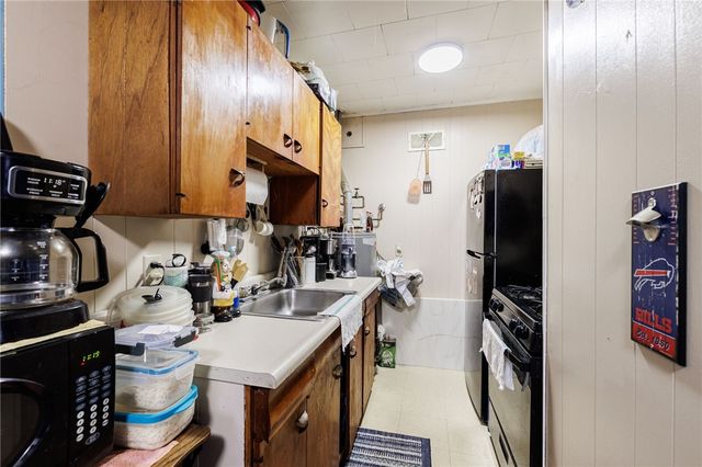 74 Stone Road, Greece, NY 14616