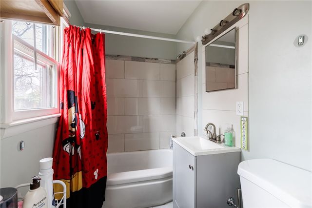 74 Stone Road, Greece, NY 14616