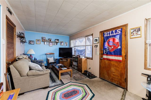 74 Stone Road, Greece, NY 14616