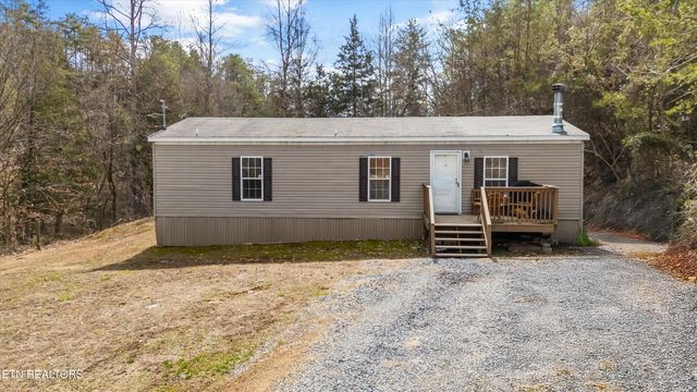 393 & 395 Lane Hollow Rd, Sevierville, TN 37876