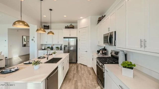 3315 E CRAFTSMAN Lane, San Tan Valley, AZ 85140