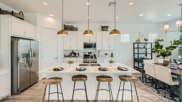 3315 E CRAFTSMAN Lane, San Tan Valley, AZ 85140