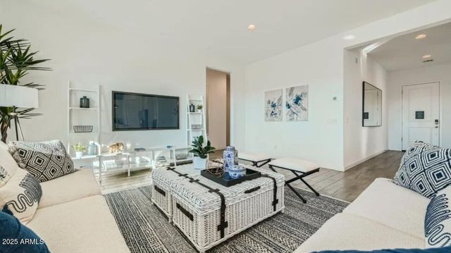 3315 E CRAFTSMAN Lane, San Tan Valley, AZ 85140