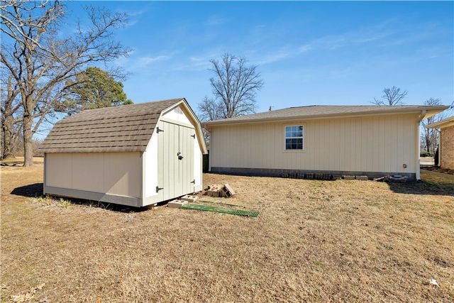 3312 Sumac Street, Siloam Springs, AR 72761