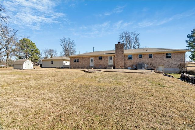 3312 Sumac Street, Siloam Springs, AR 72761