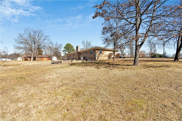 3312 Sumac Street, Siloam Springs, AR 72761
