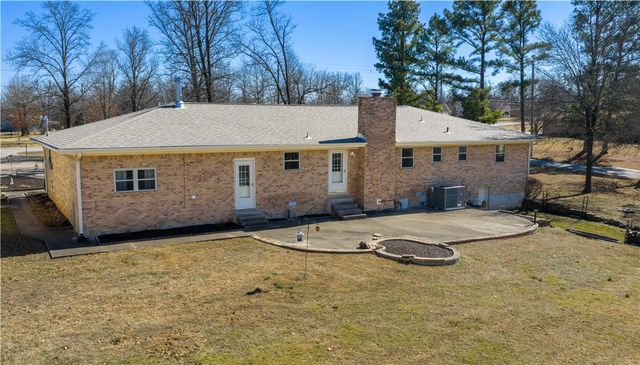 3312 Sumac Street, Siloam Springs, AR 72761