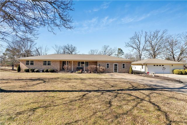 3312 Sumac Street, Siloam Springs, AR 72761