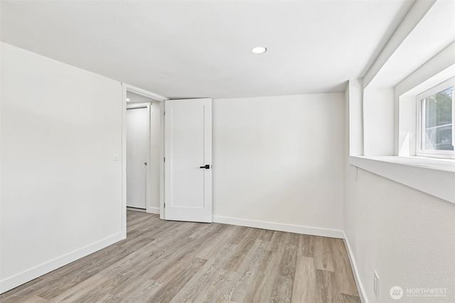 3425 NE 7th Place, Renton, WA 98056