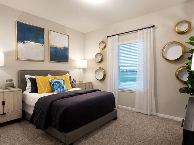 197 Coopers Hawk CRST, Cedar Creek, TX 78612