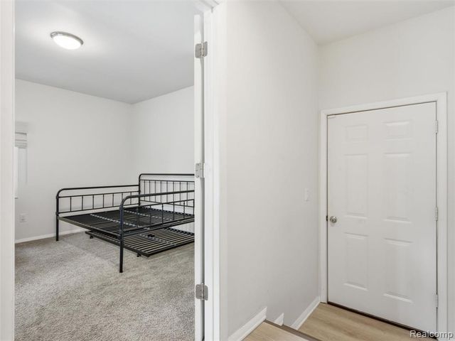 2258 S Long Lake Road, Fenton, MI 48430