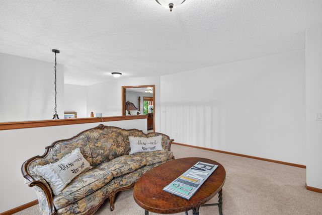 830 Ramsey Avenue, Carver, MN 55315