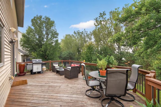 830 Ramsey Avenue, Carver, MN 55315