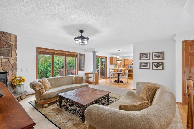 830 Ramsey Avenue, Carver, MN 55315