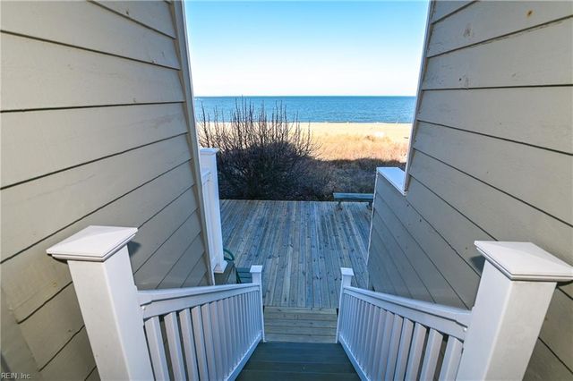 2836 Charlemagne DR, Virginia Beach, VA 23451