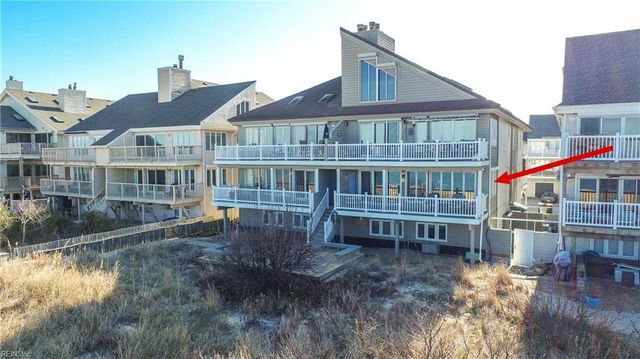 2836 Charlemagne DR, Virginia Beach, VA 23451