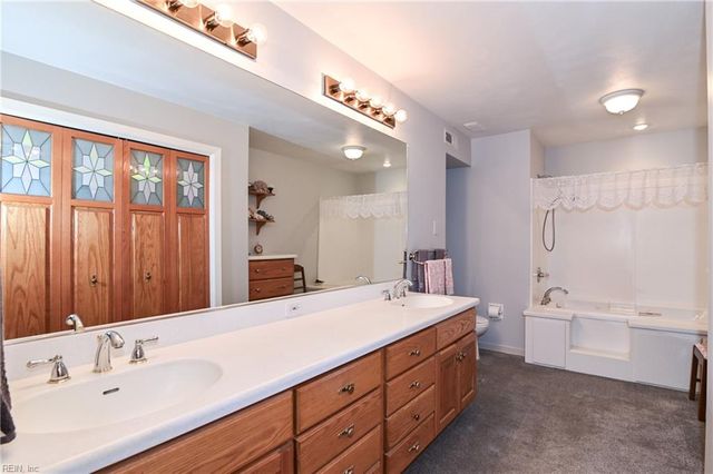 2836 Charlemagne DR, Virginia Beach, VA 23451