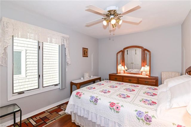 2836 Charlemagne DR, Virginia Beach, VA 23451