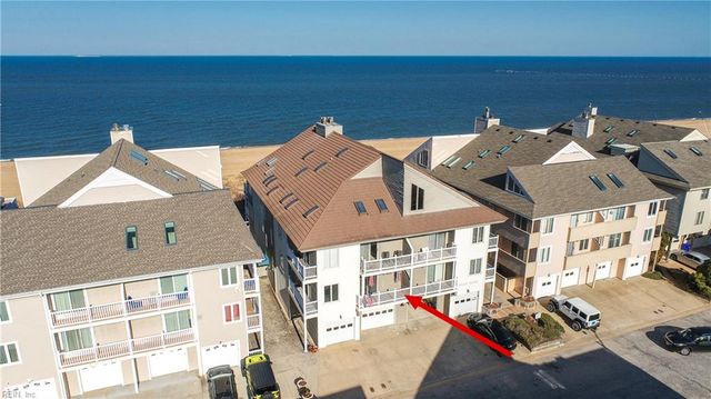 2836 Charlemagne DR, Virginia Beach, VA 23451