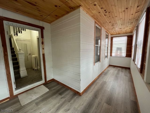 218 W 2Nd St, Clifton City, NJ 07011