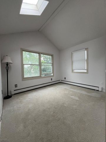 218 W 2Nd St, Clifton City, NJ 07011
