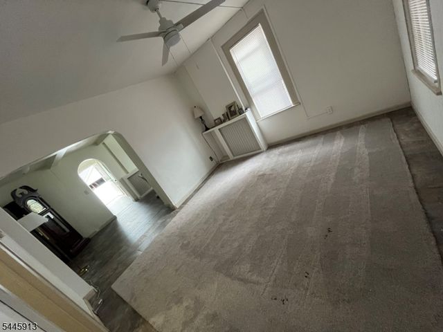 218 W 2Nd St, Clifton City, NJ 07011