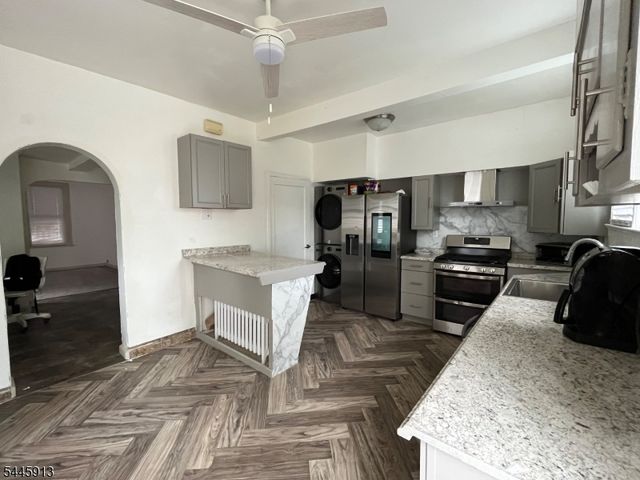 218 W 2Nd St, Clifton City, NJ 07011