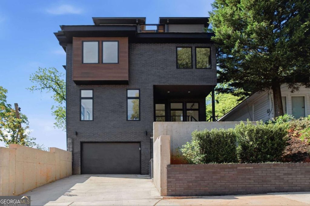 702 Foundry Street NW, Atlanta, GA 30314